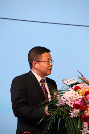 智能电梯，，，信任随行——betway体育电梯2017年全球营销大会暨全新ESW无机房智能电梯首发仪式